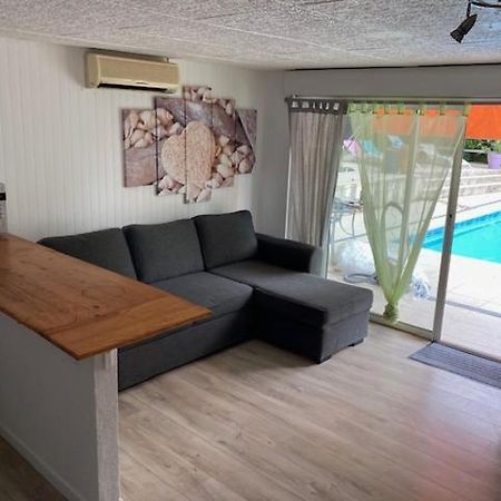 L'Appartement Du Micocoulier サロン＝ド＝プロヴァンス エクステリア 写真